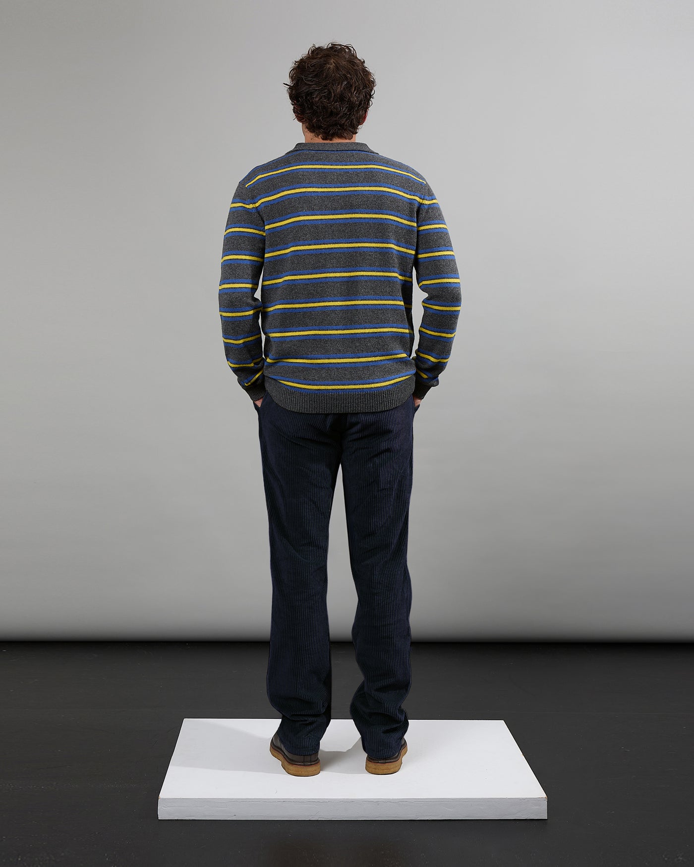 Leon Man grey stripes 19