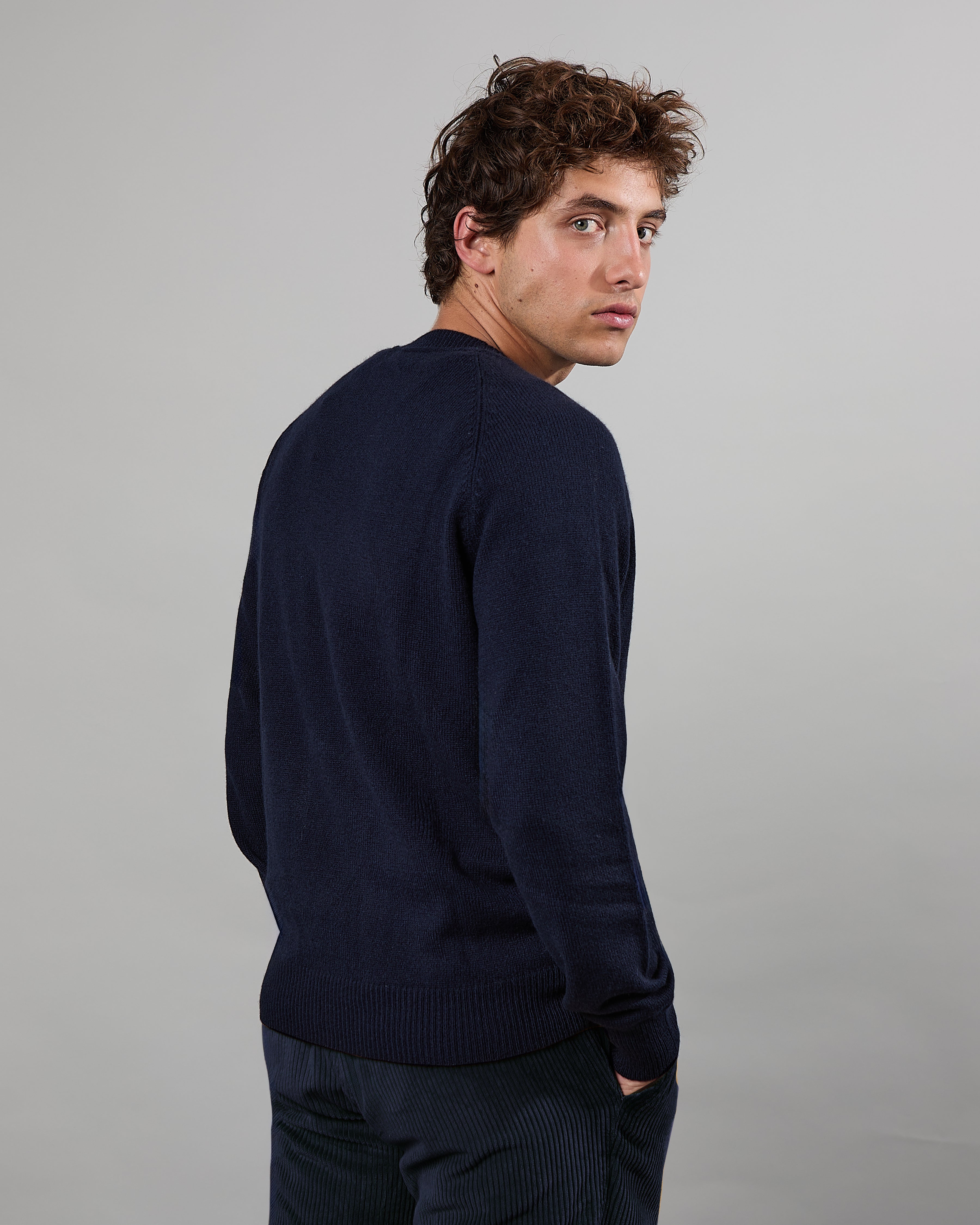 Milo Man Navy