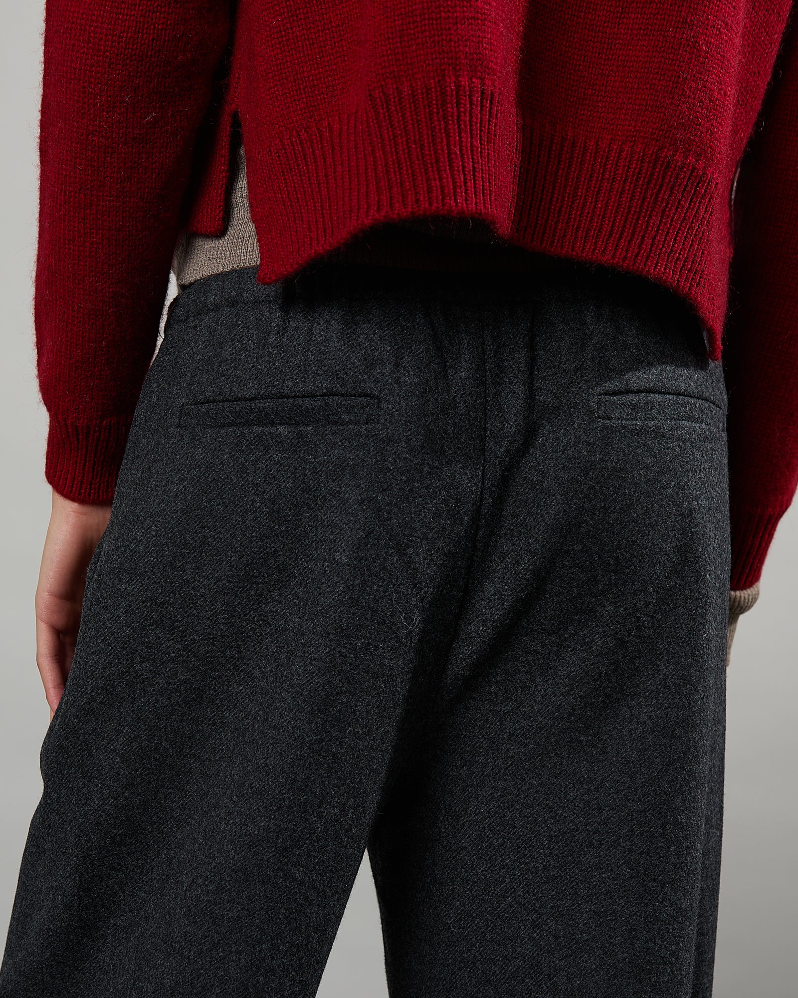 Ava - Pantalon large - Ceinture élastique - Mélange Laine Cachemire - 3 - Alexandra Golovanoff