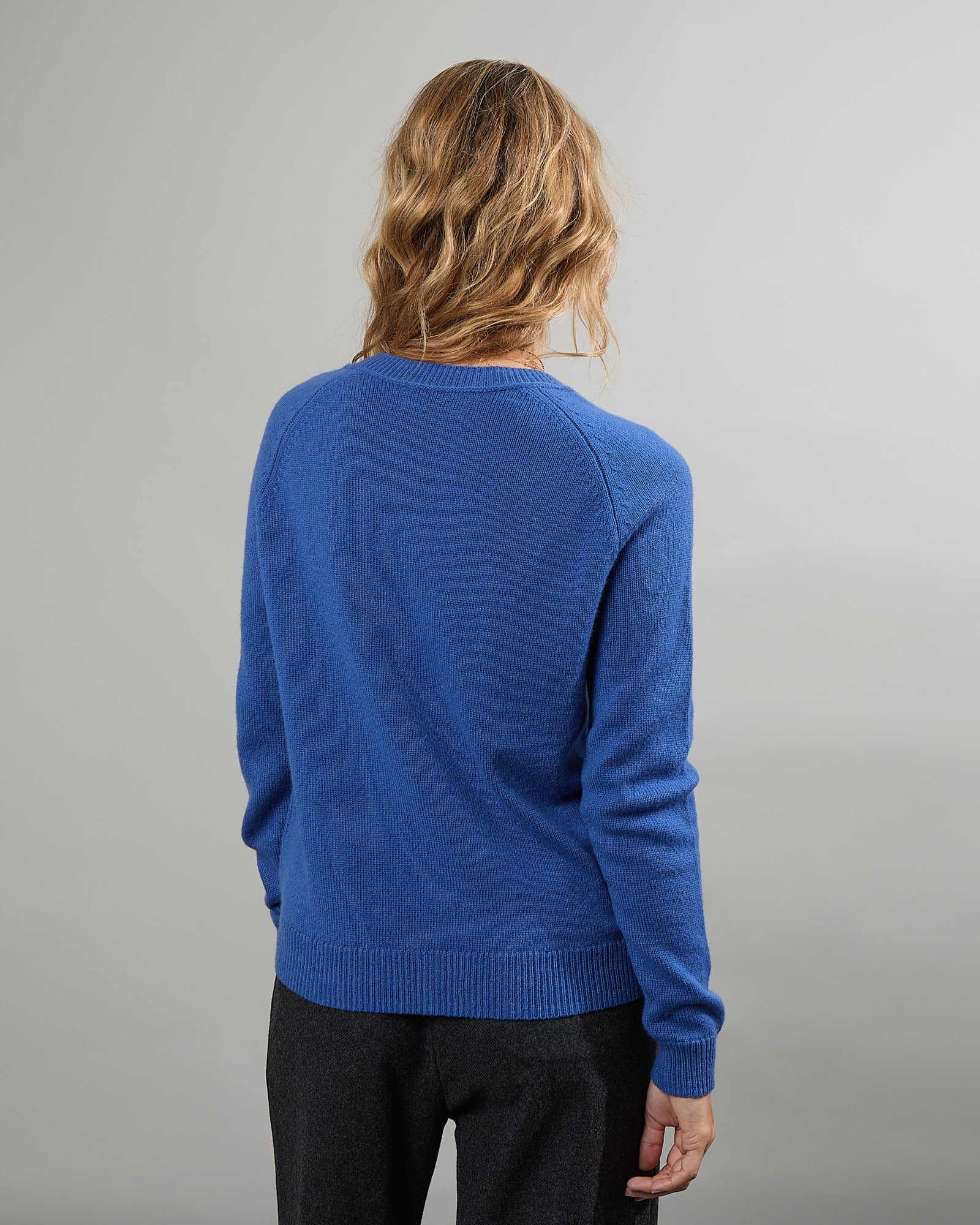 Mila - Pull col rond en 100% cachemire - 2 - Alexandra Golovanoff