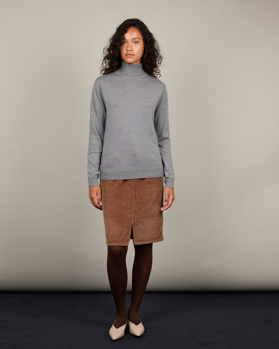 Pierrot grey 17 - 1 - Alexandra Golovanoff