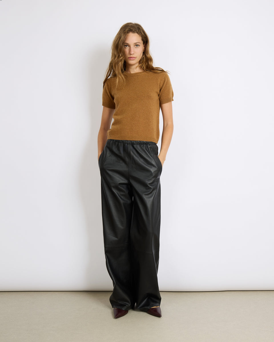 Ava Leather Black