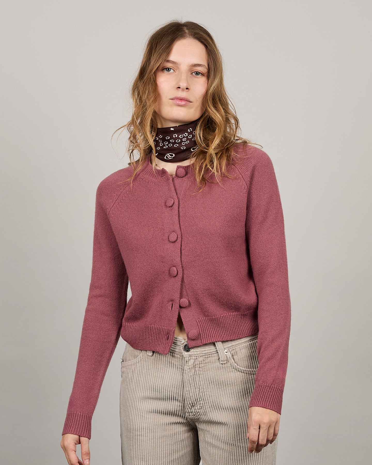 Cardigan Mila blush 17 - 1 - Alexandra Golovanoff