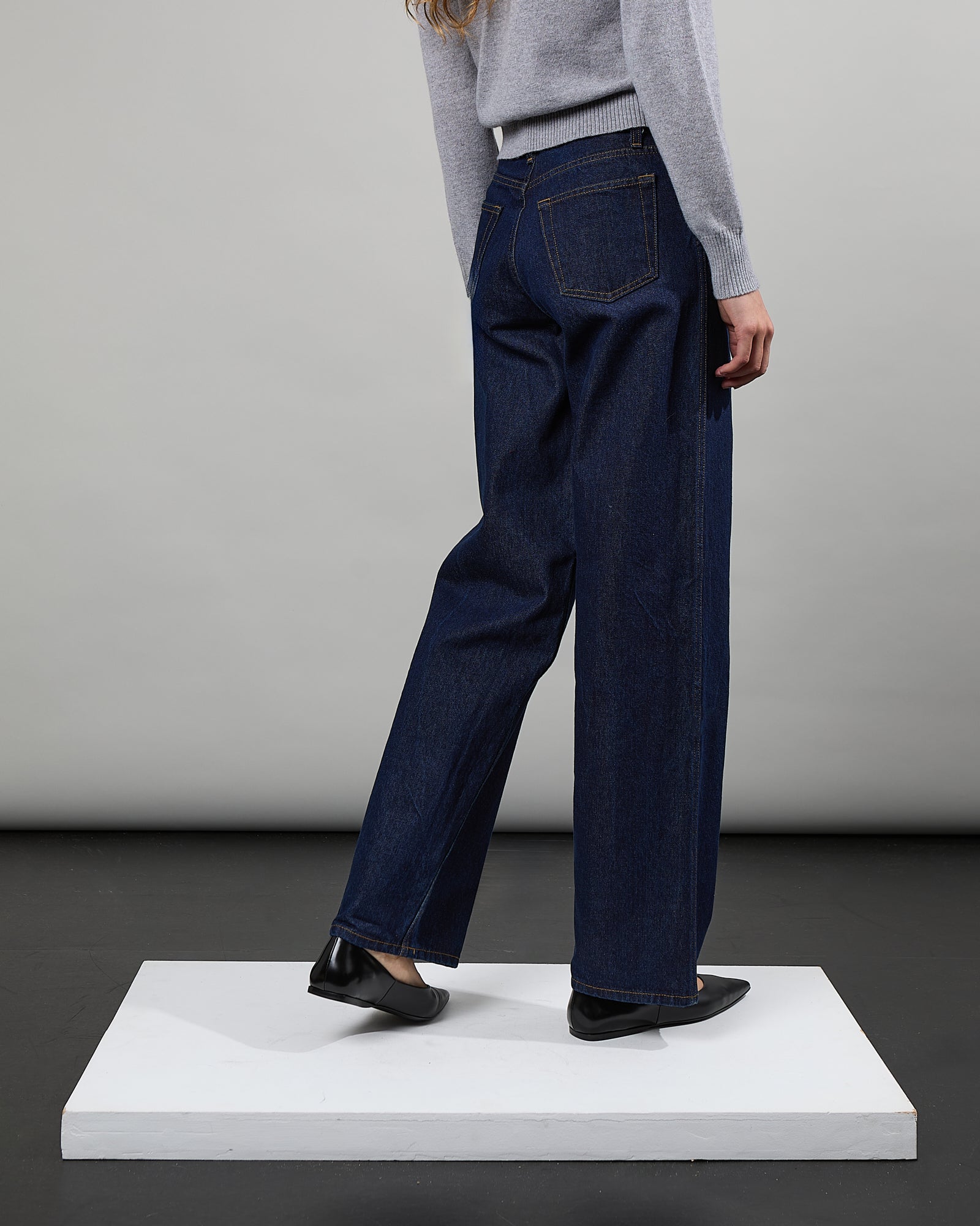 Cécile - Taille mi-haute - jambe large - long  - 3 - Alexandra Golovanoff