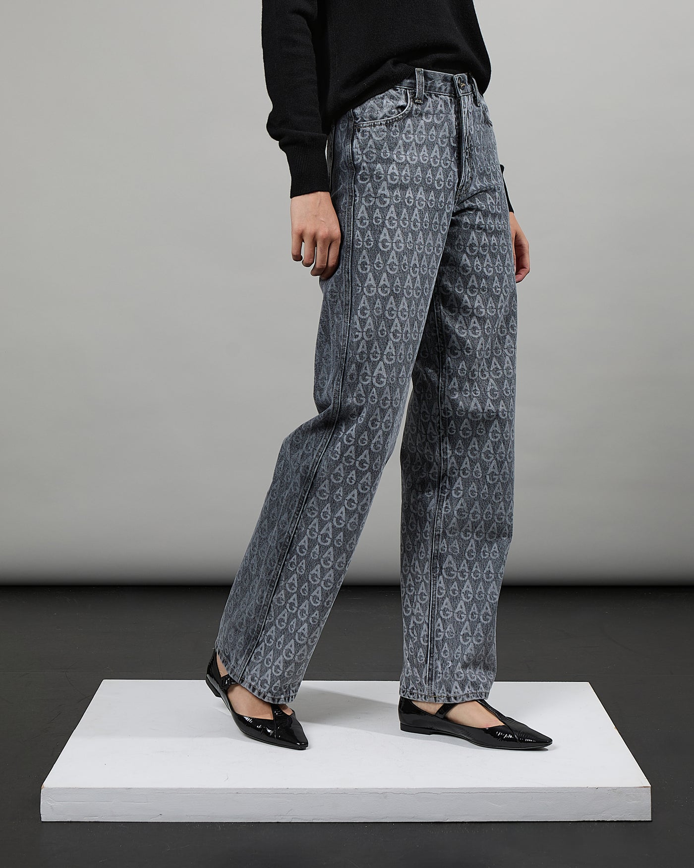 Cécile Logo gris 19