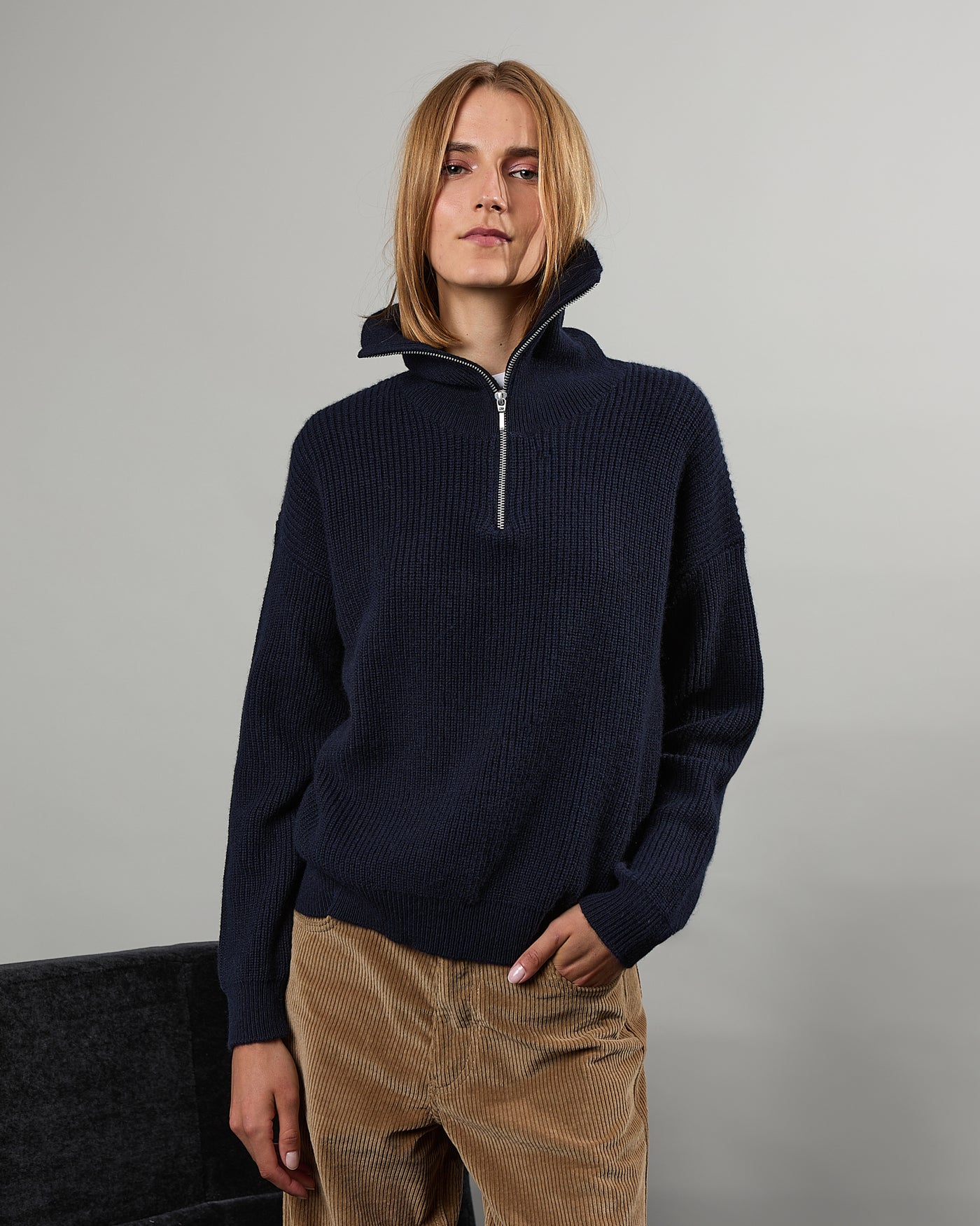 Kate navy 19