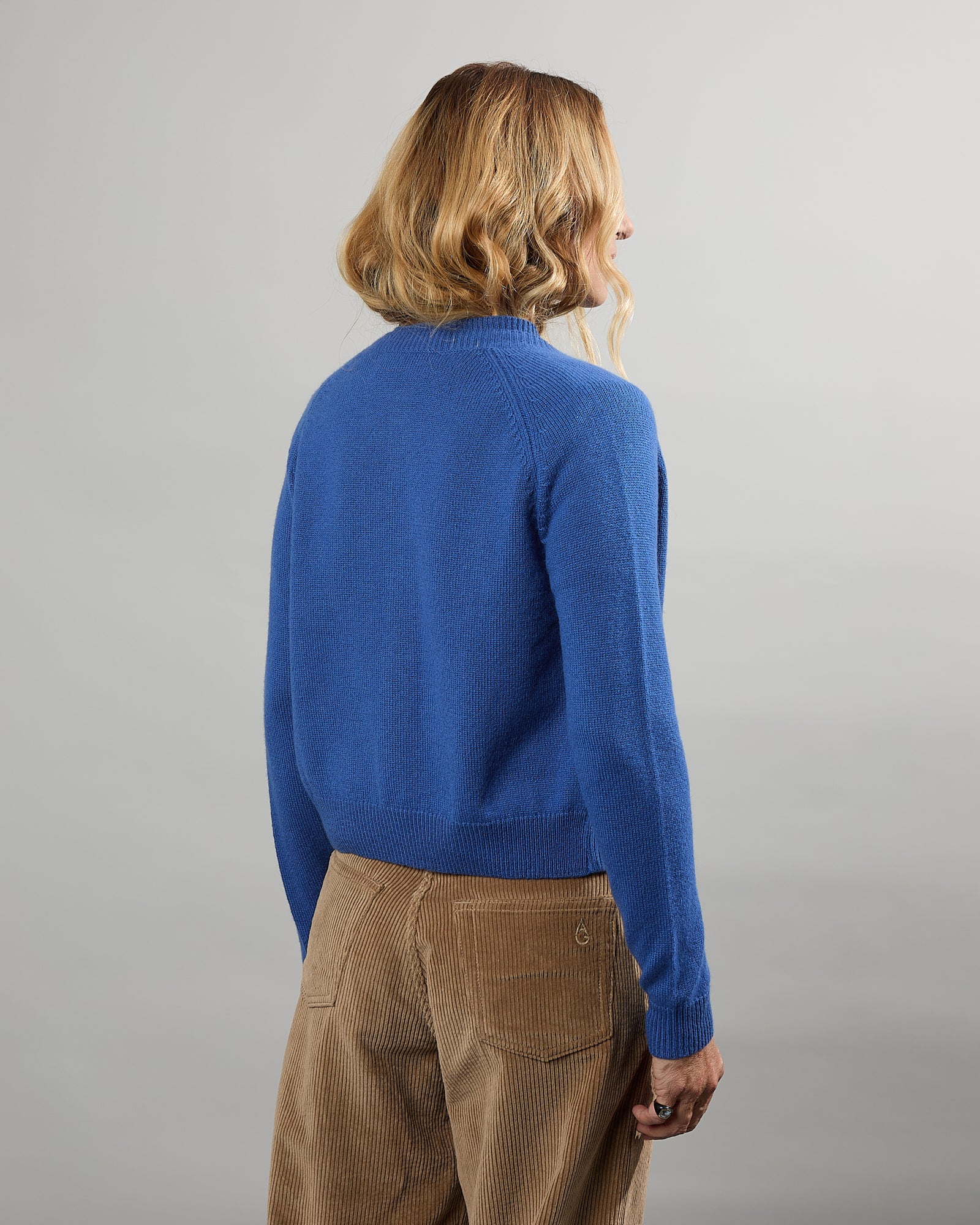 Cardigan Mila blue 19 - 2 - Alexandra Golovanoff