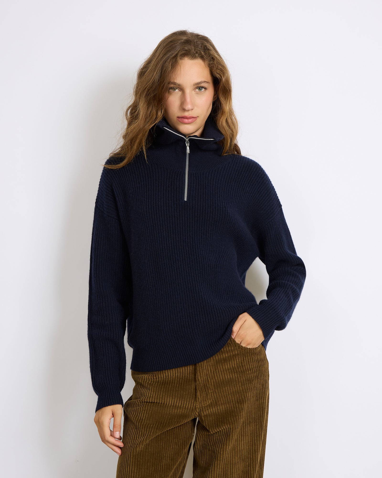 Kate navy 19