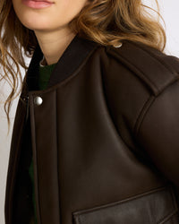 Victor Brown 21 - 7 - Alexandra Golovanoff