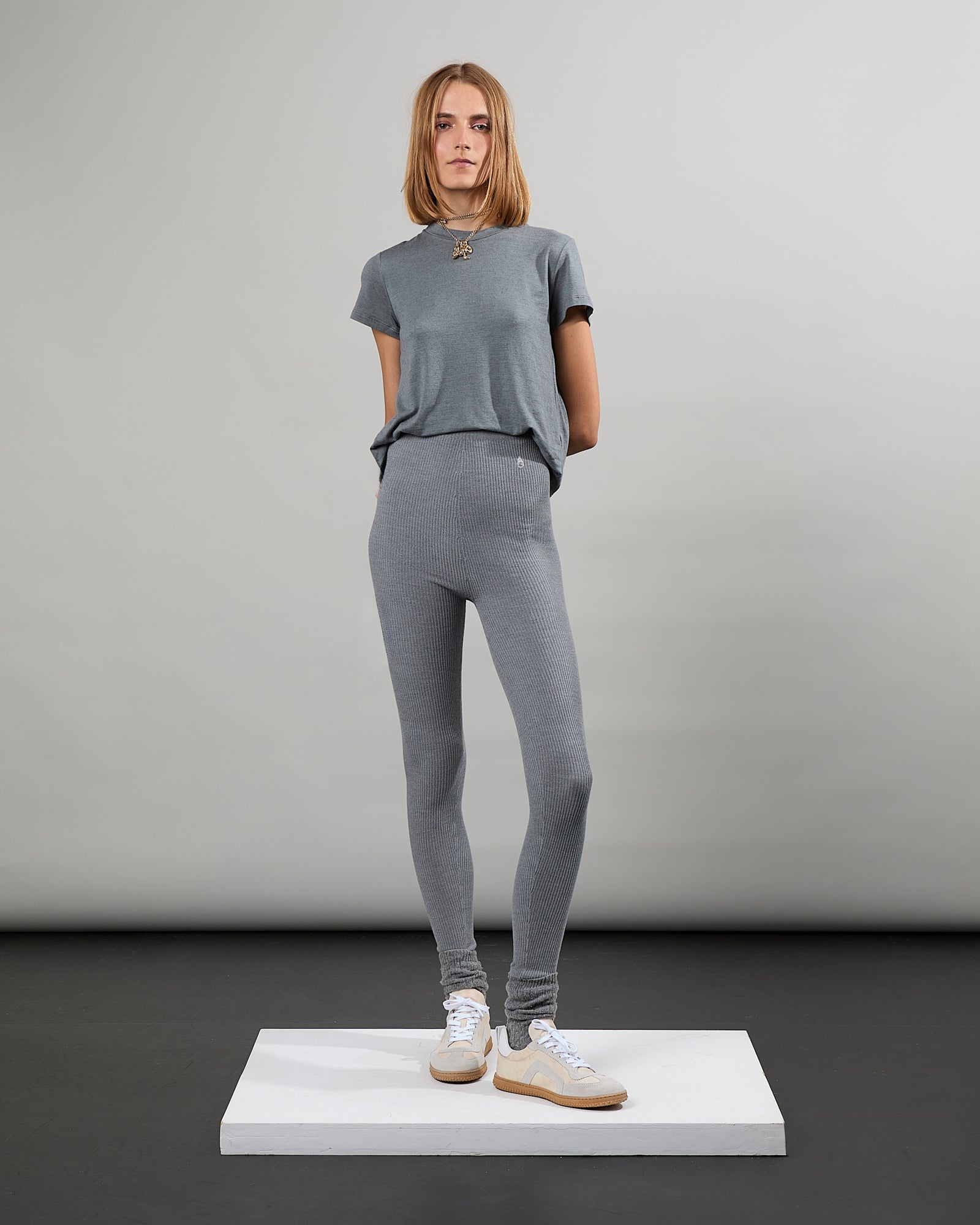 Legging - Legging en 100% laine vierge - 1 - Alexandra Golovanoff