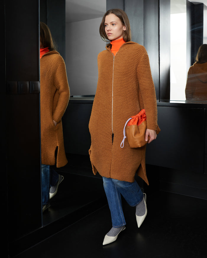 alexandra golovanoff Manteau Burnous havane 17