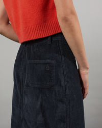 Mary - Jupe velours - fente - longueur genou - 3 - Alexandra Golovanoff