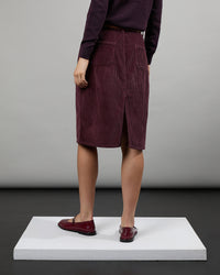 Mary - Jupe velours - fente - longueur genou - 2 - Alexandra Golovanoff