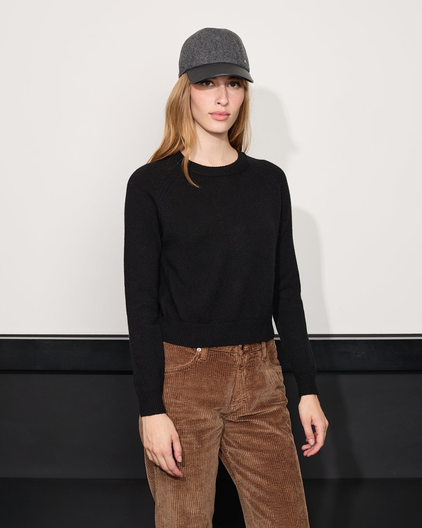 Mini Mila Black
