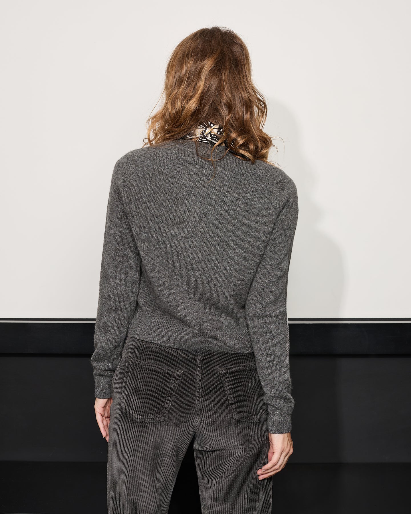 Mini Mila Grey - 3 - Alexandra Golovanoff