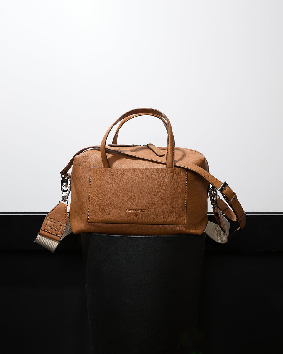 Alex - sac en cuir - bandoulière - taille moyenne - 2 - Alexandra Golovanoff