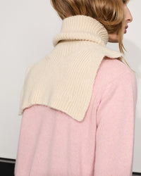 Plastron powder 17 - 3 - Alexandra Golovanoff