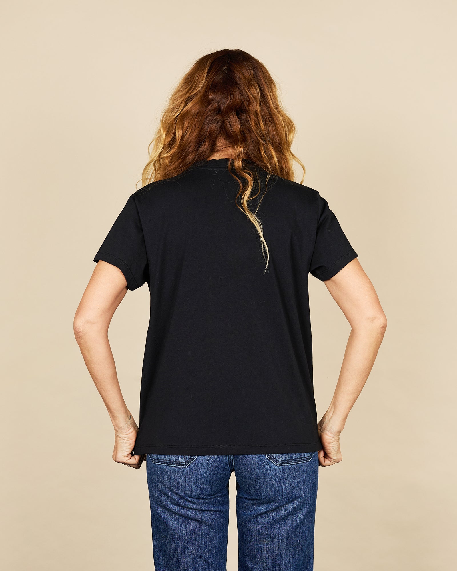 T-shirt Pradator - 2 - Alexandra Golovanoff