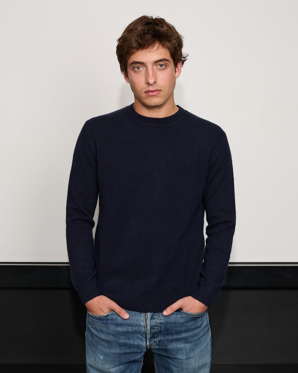 Virgile Man navy - 1 - Alexandra Golovanoff