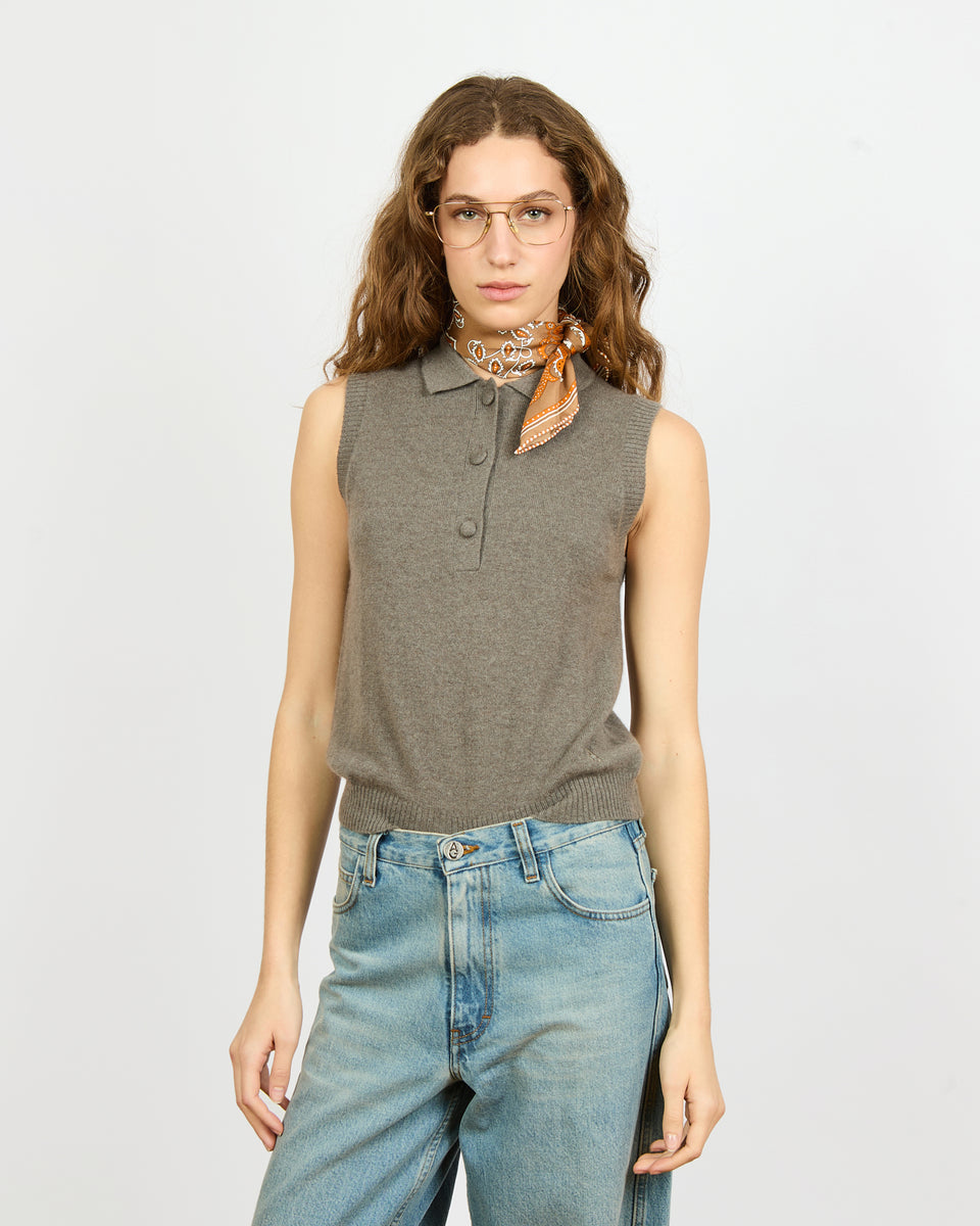 Ambre - Polo fin sans manche en 100% cachemire - 1 - Alexandra Golovanoff