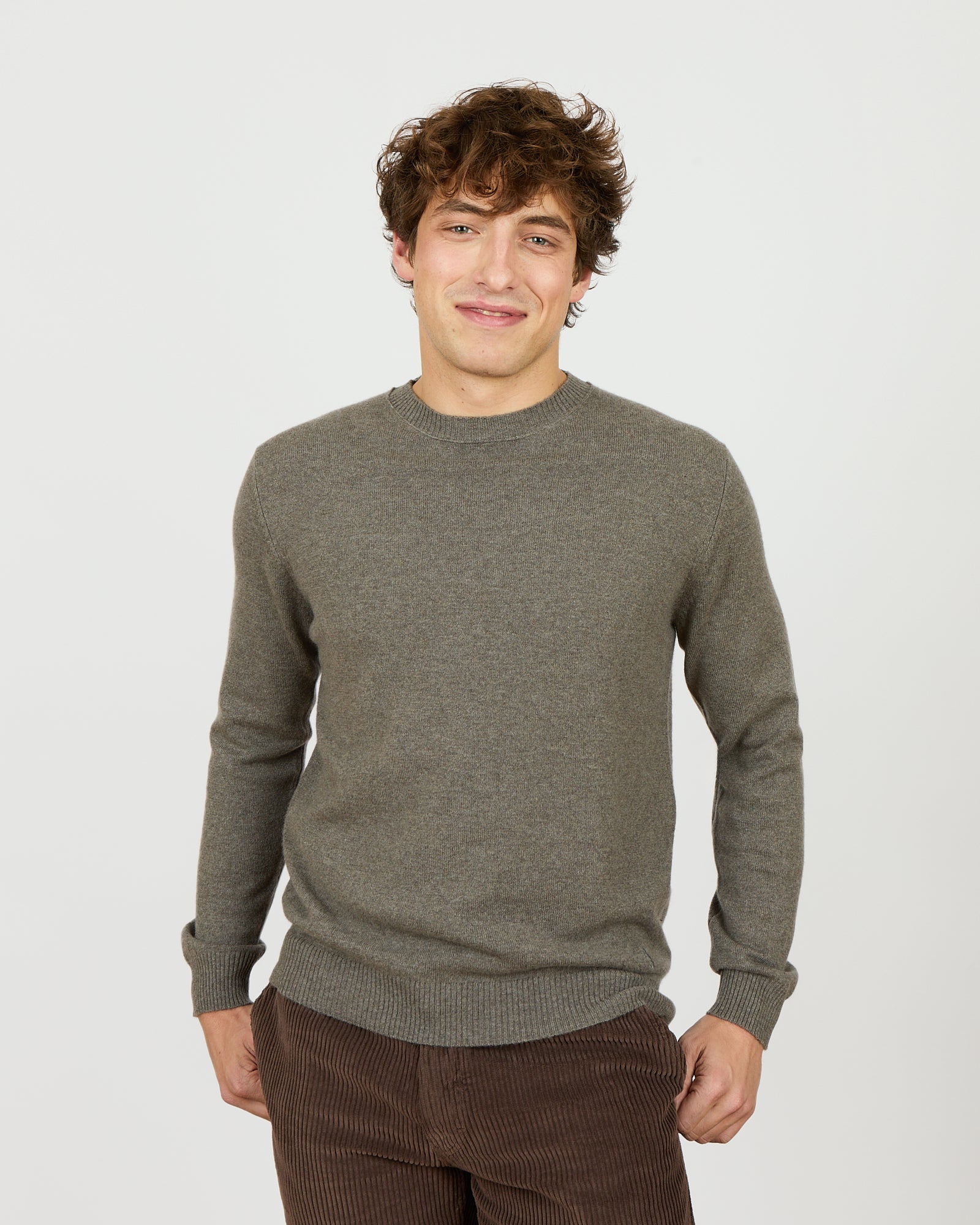 Virgile - Pull homme fin en 100% cachemire - 1 - Alexandra Golovanoff