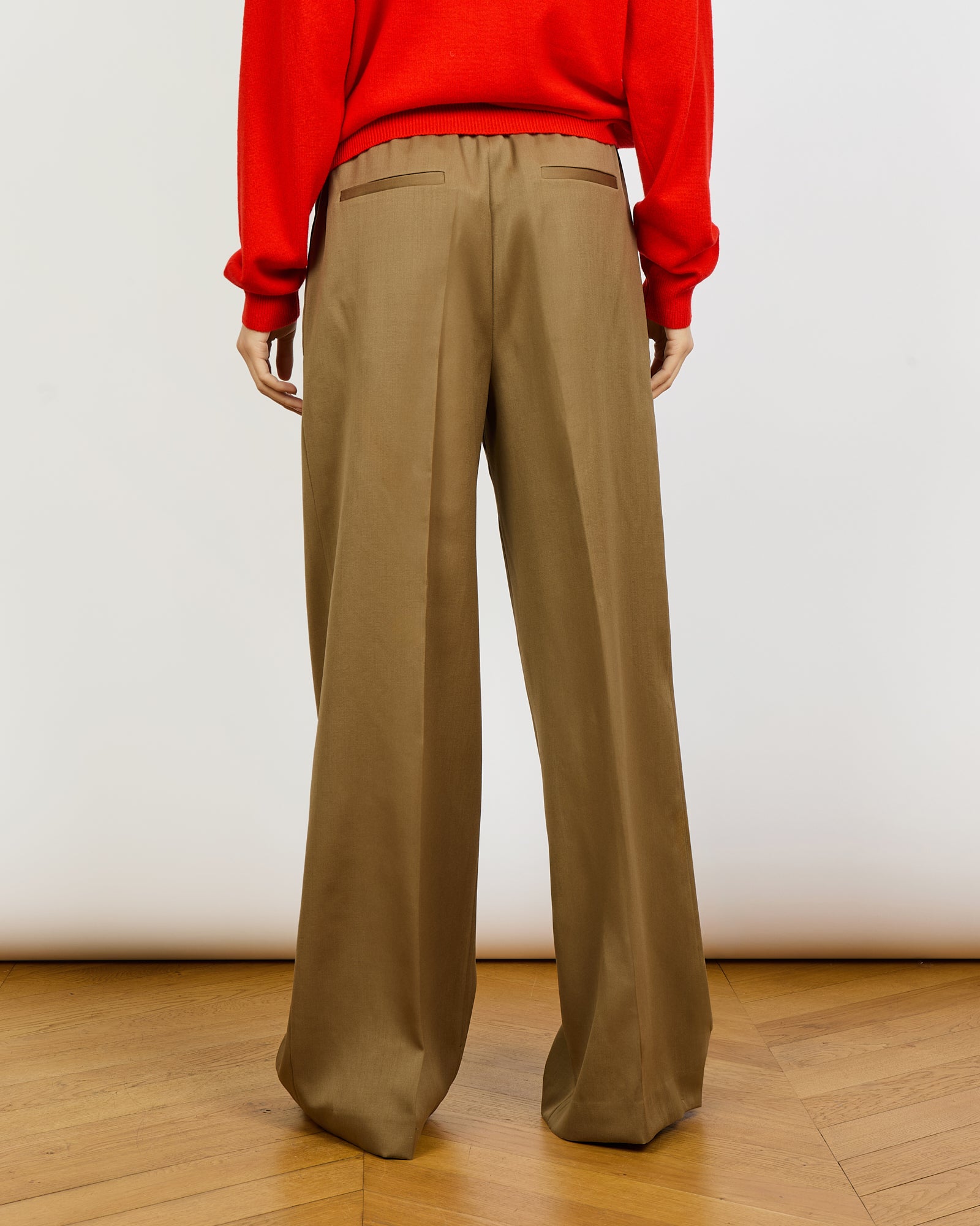 Ava - Pantalon large en suiting de laine vierge extra fine - taille élastique avec cordon - 2 - Alexandra Golovanoff