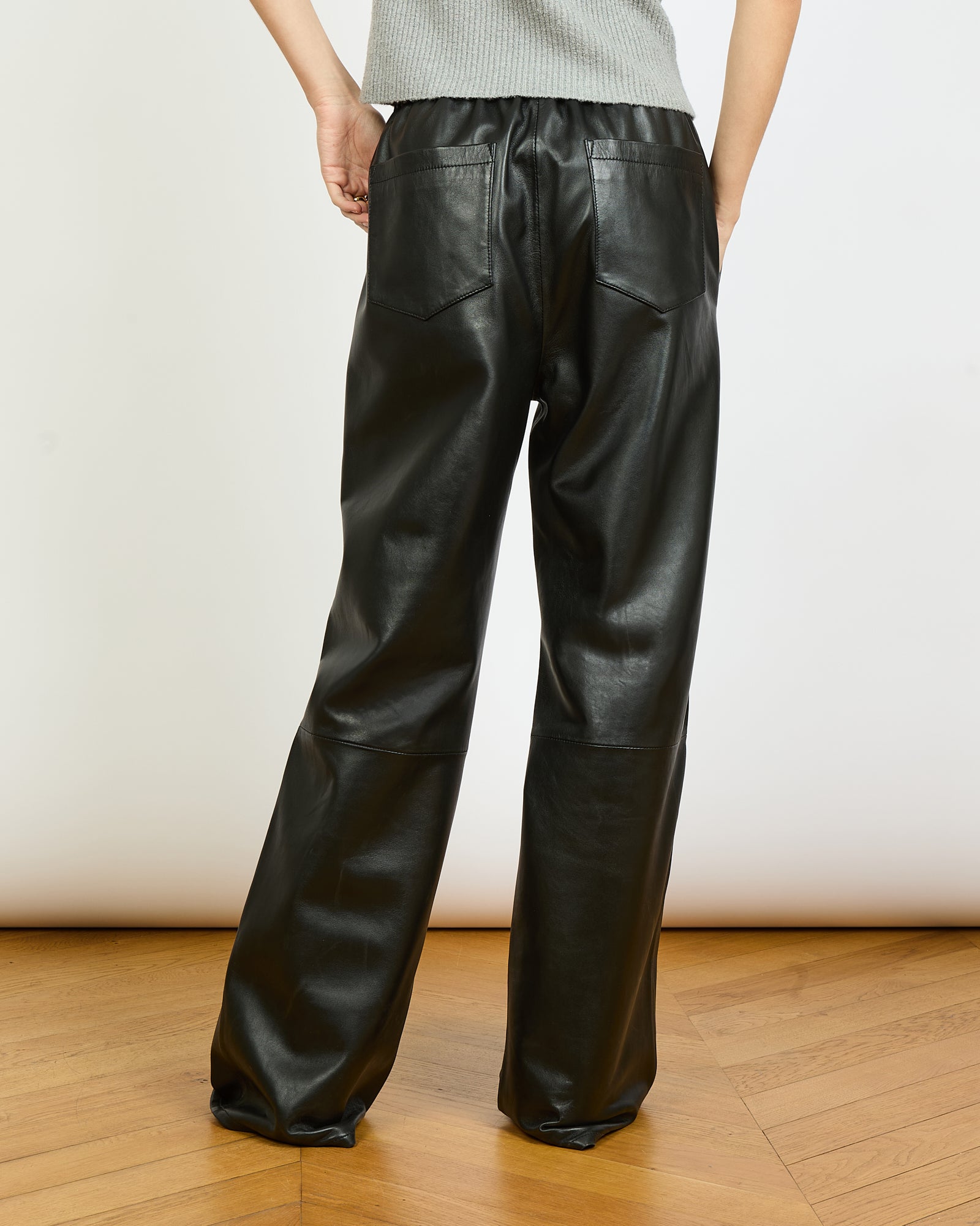 Ava - Pantalon large - taille élastique - 100% cuir d'agneau - 4 - Alexandra Golovanoff