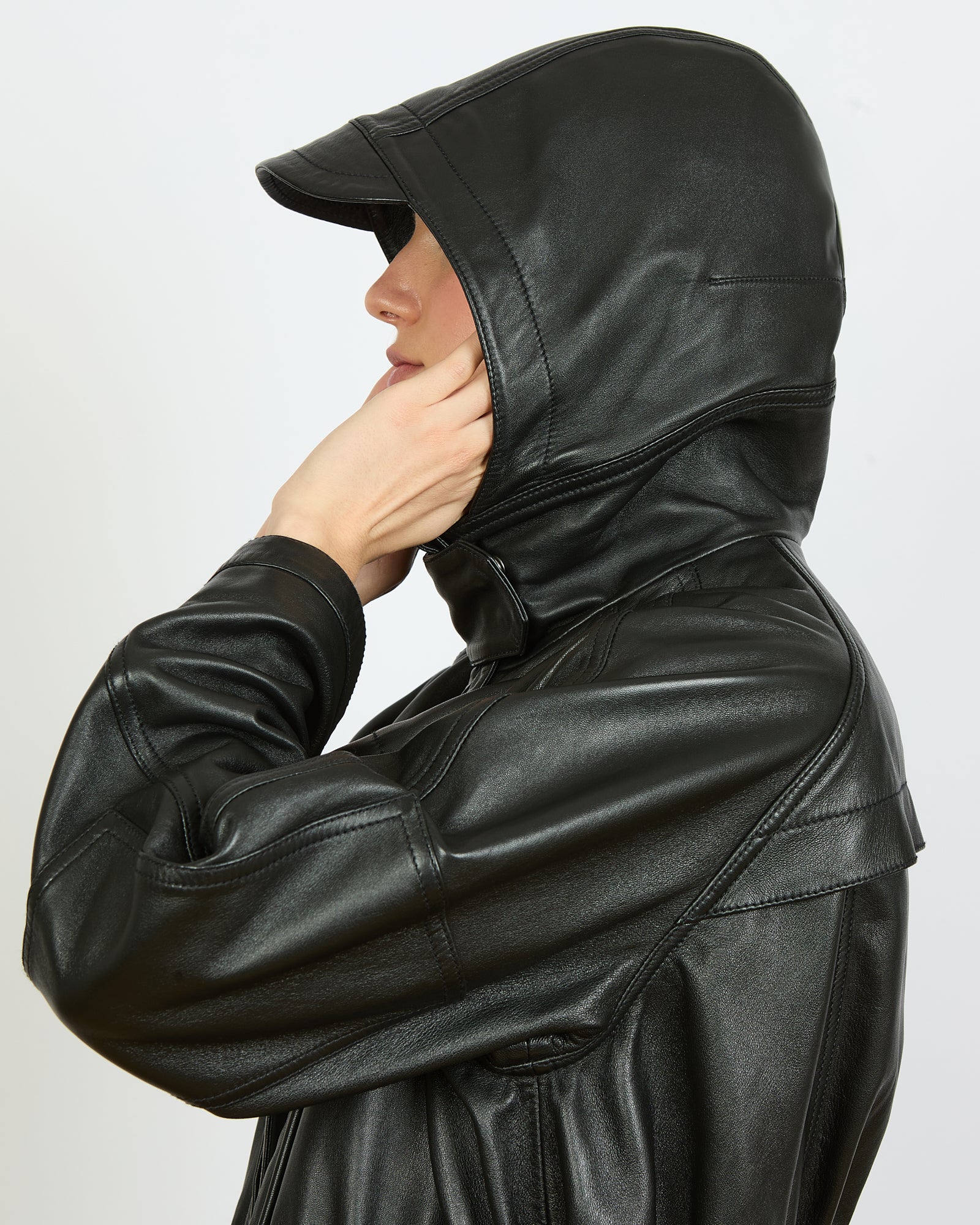 Travel - Parka à capuche en 100% cuir d'agneau - 6 - Alexandra Golovanoff