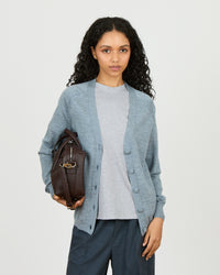 Julien - Cardigan col V overvize en 100% laine vierge - 1 - Alexandra Golovanoff