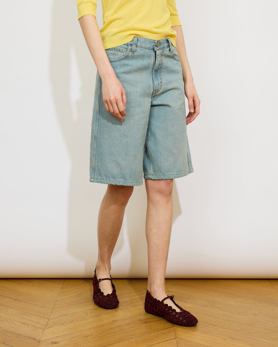 Cécile - Bermuda en jean - taille mi-haute - jambe large - 1 - Alexandra Golovanoff