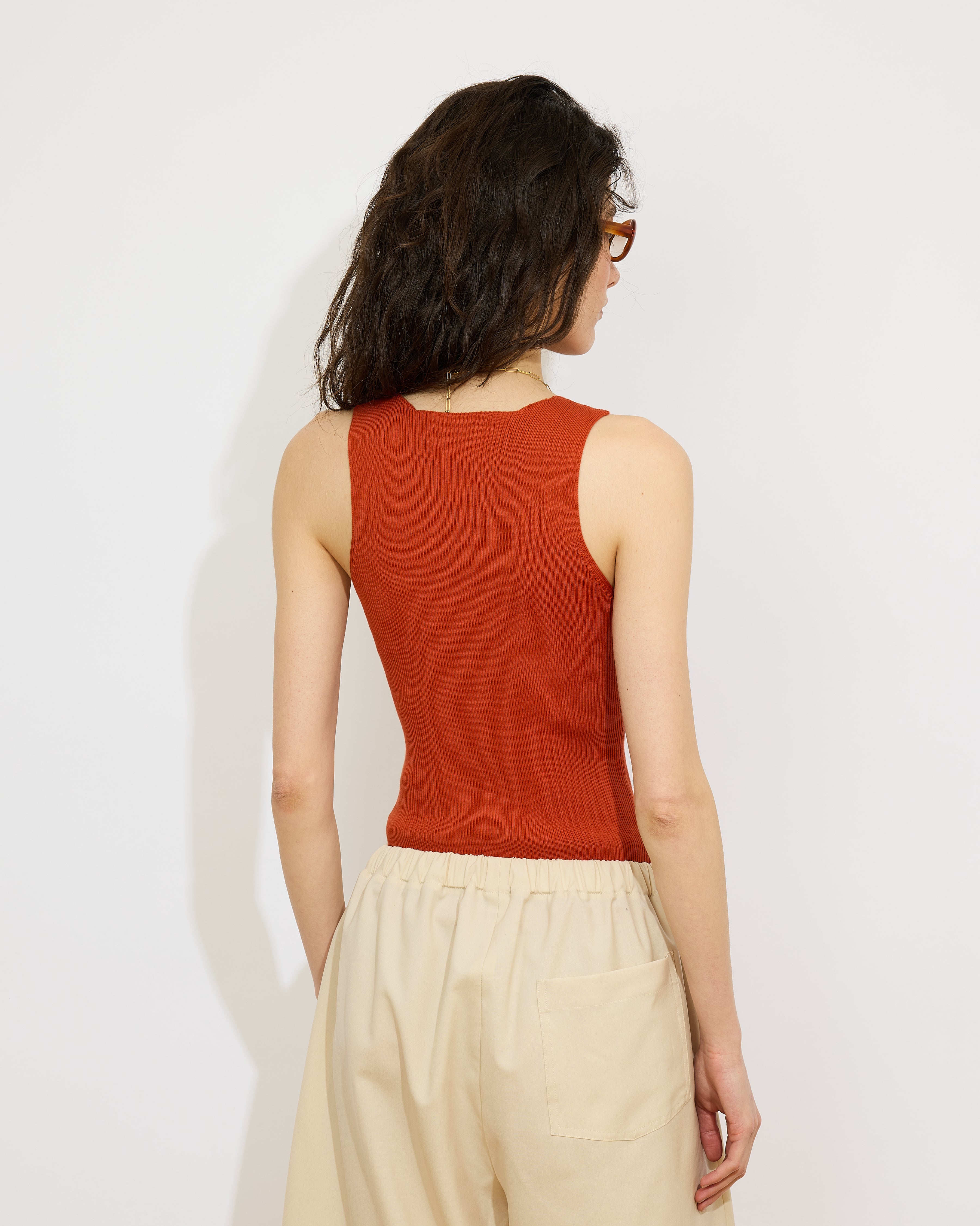 Sienna - Débardeur en 100% coton - 2 - Alexandra Golovanoff