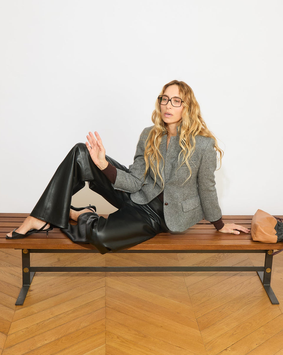 James - Veste 100% cachemire - deux boutons - coupe courte - 1 - Alexandra Golovanoff