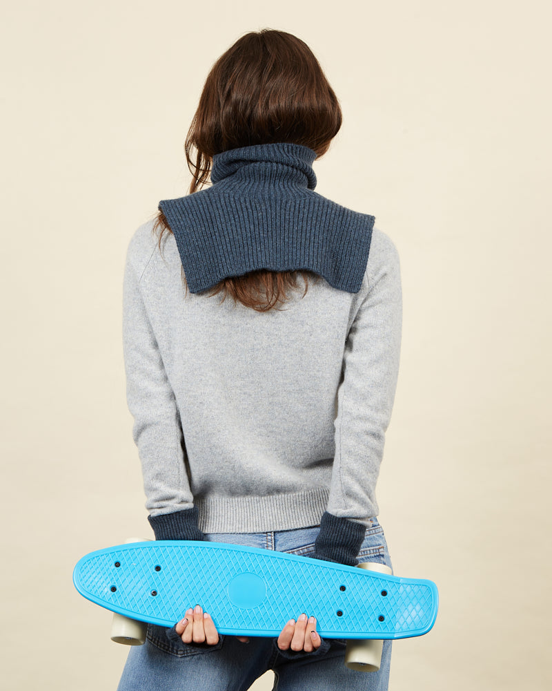 Plastron blue 15 - 2 - Alexandra Golovanoff