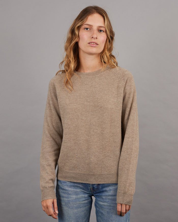 alexandra golovanoff Mila Light lin 15