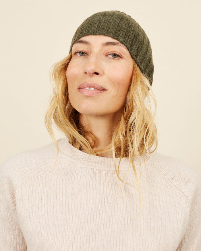 alexandra golovanoff Bonnet kaki 15