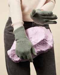 Gants green 15 - 1 - Alexandra Golovanoff