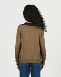 Aurele - Pull en trompe l'oeil col V en 100% laine vierge - 2 - Alexandra Golovanoff