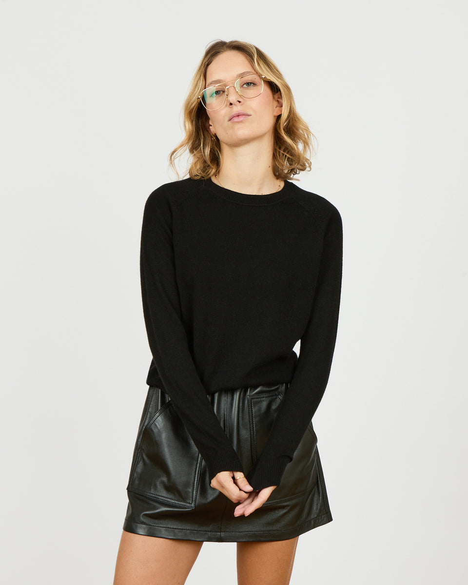 Mila Light Black - 1 - Alexandra Golovanoff