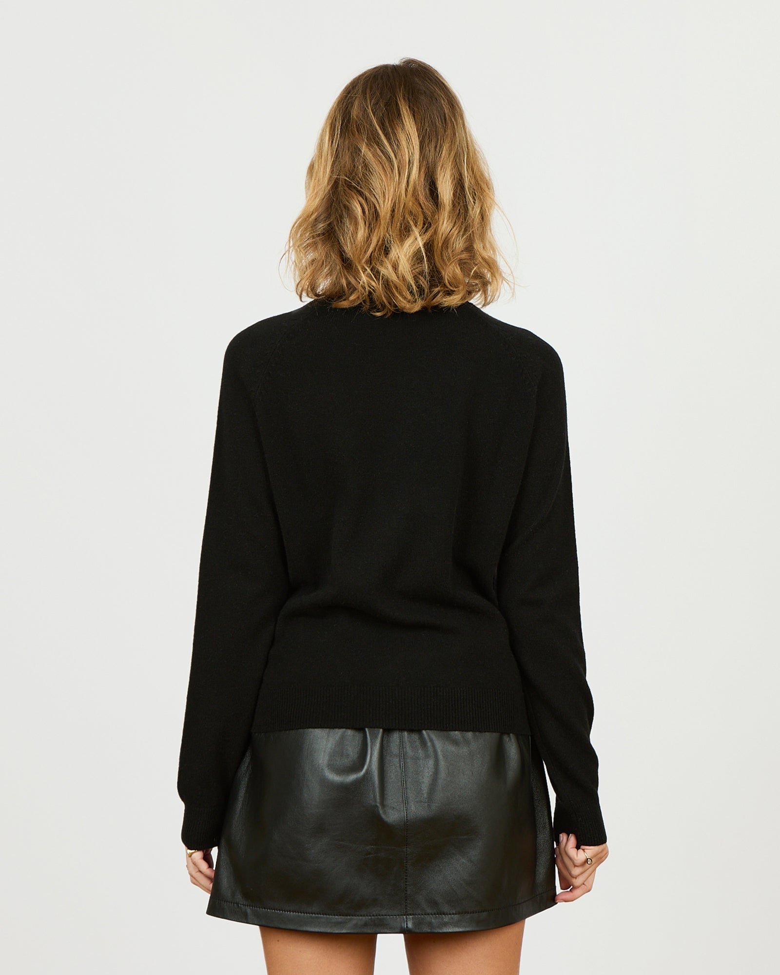 Mila Light Black - 2 - Alexandra Golovanoff
