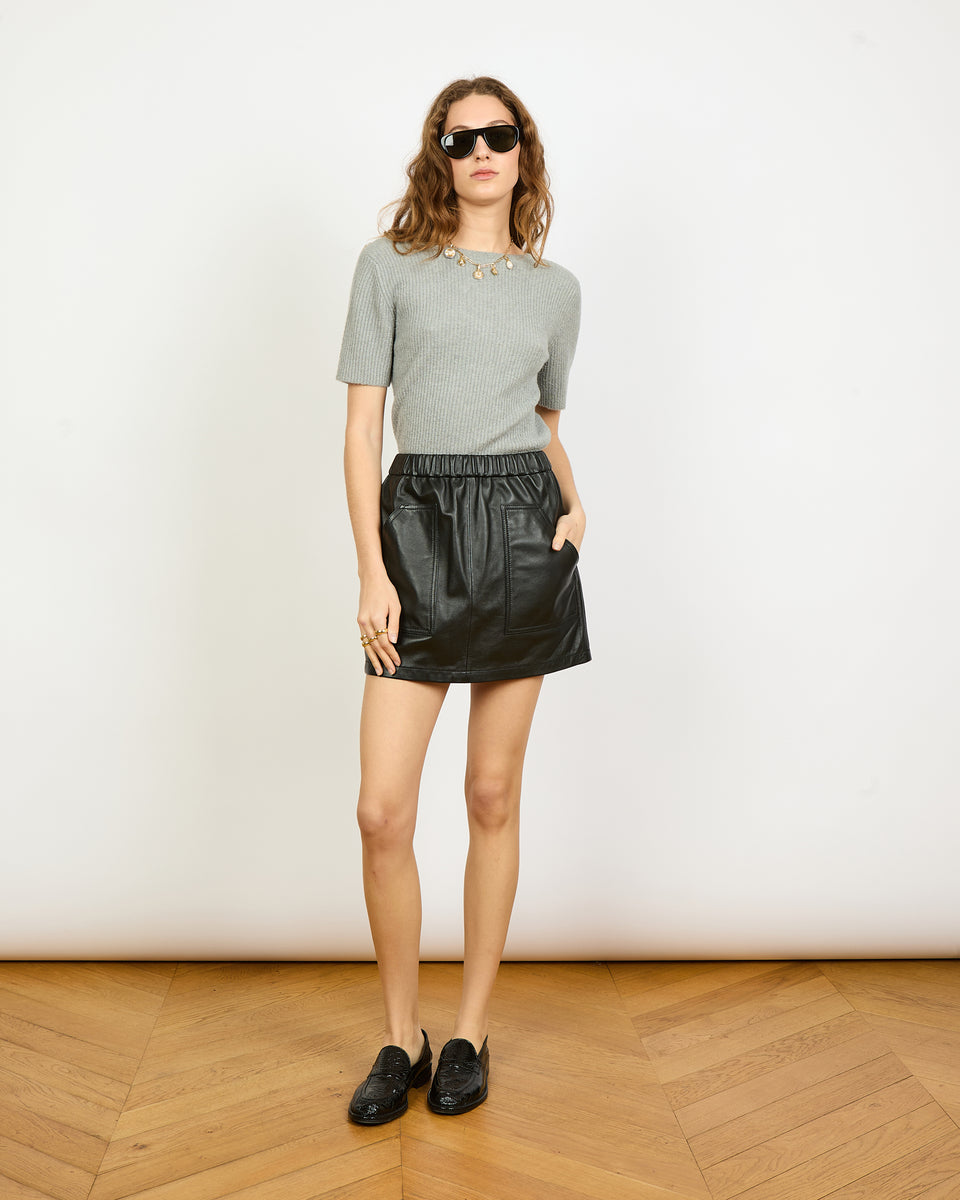 Nao - Mini jupe en 100% cuir d'agneau - 1 - Alexandra Golovanoff