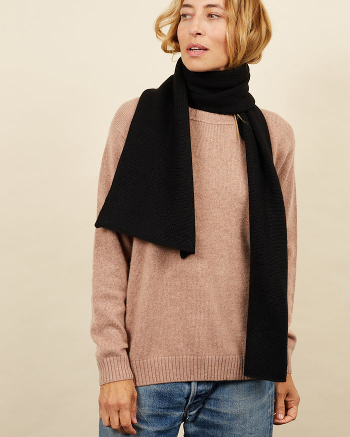 alexandra golovanoff Echarpe black 15