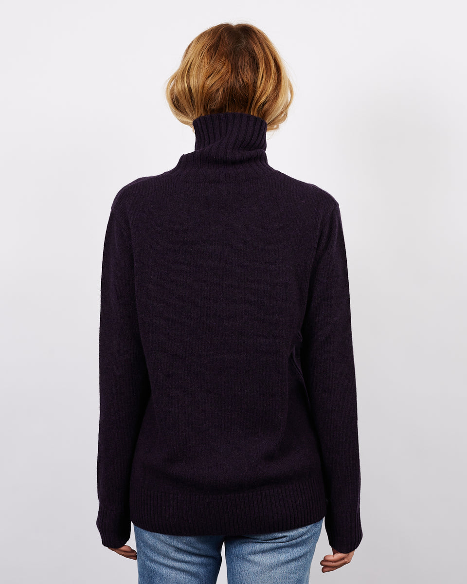 Pierre purple black 15 - 2 - Alexandra Golovanoff