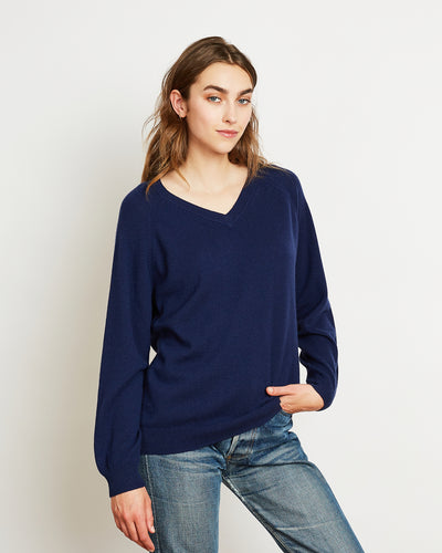 Catherine Light navy