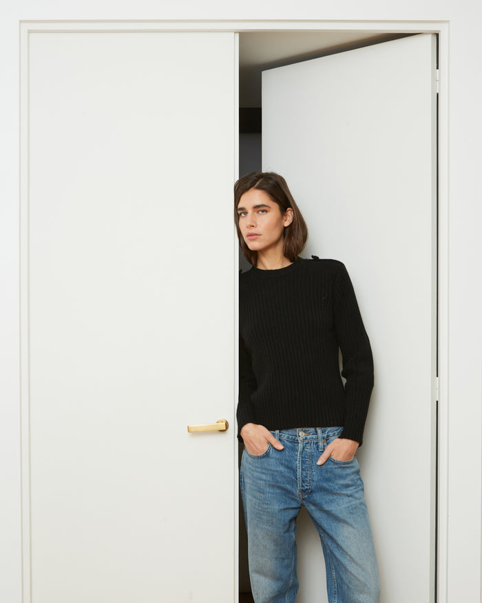 alexandra golovanoff Major Tom black